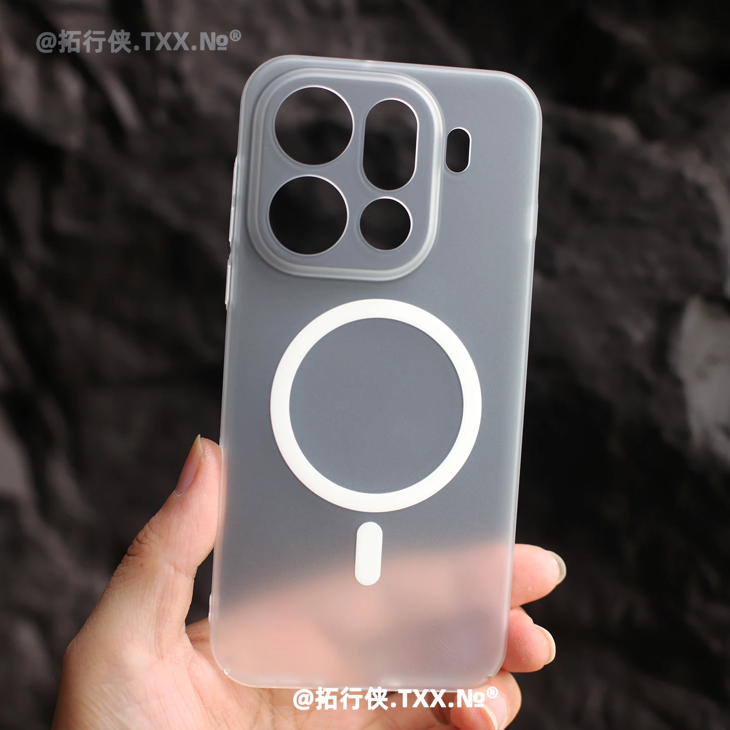 حافظة لهاتف OPPO Find X9 Pro غير لامعة رفيعة للغاية PC شفافة Magsafe مغناطيسية لحماية الظهر كوف لـ OPPO Find X9 X9Pro ممتص الصدمات