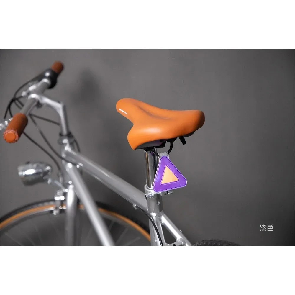 Sichtbarkeit bei Nachtfahrten Sicherheitswarn-Dreieck-Anhänger Multifunktionales Elastisches Reflektierendes Fahrrad-Dreieck-Schild Fahrradsattel – Detail 15