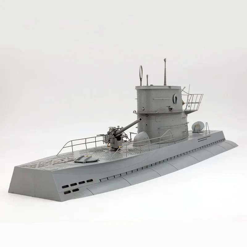 

Border BS-001 Plastic Model 1/35 U-shaped Submarine Model Ship excludes Resin Soldiers Model Set for Modeling Hobby DIY