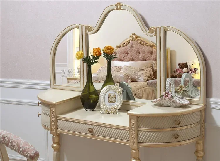 Penteadeira europeia penteadeira francesa