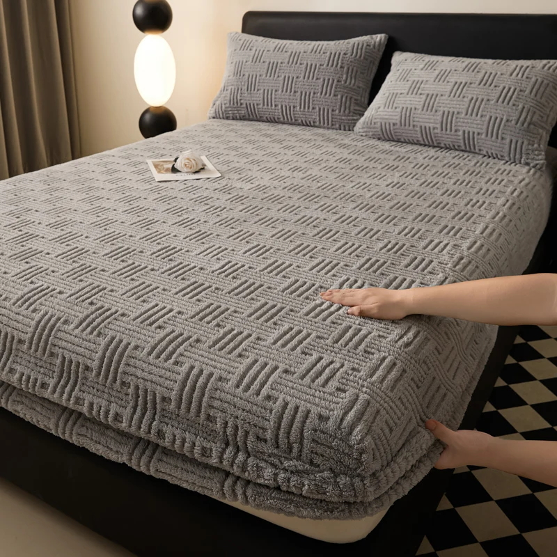 

WOSTAR Coral Fleece Mattress Protector Warm Plush Elastic Fitted Sheet Cover for Single Double Bed King Size Winter Bed Linens