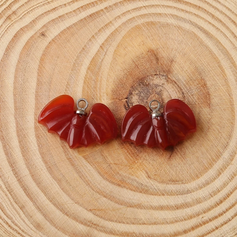 

B&F Natural Red Agate Hand-carved Bat Earrings Gothic Style 18x12mm 2.1g Halloween DIY Party Ear Accessories