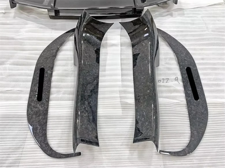 High Quality Forged Carbon Fiber Welcome Pedal Welcome Threshold for MP4-12C 650S