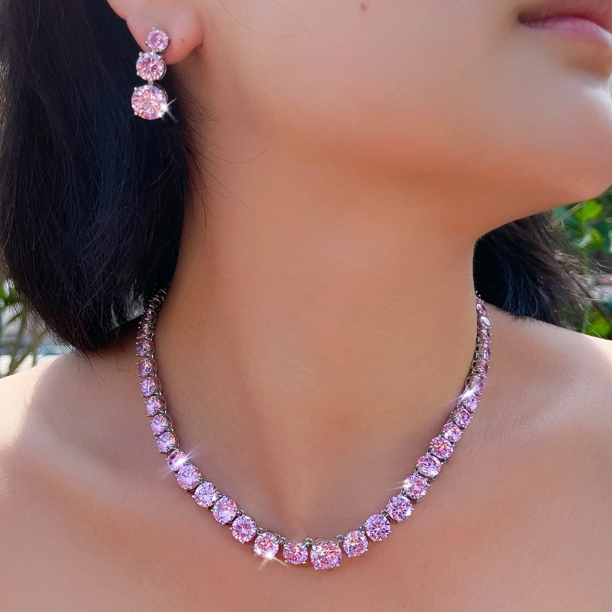 CWWZircons Luxuriöses Glänzendes Lila Rundes CZ Tennis Choker Halsketten- und Ohrring-Set für Damen Hochzeit Braut Party Schmuck Großhandel T1036 – Detail 12