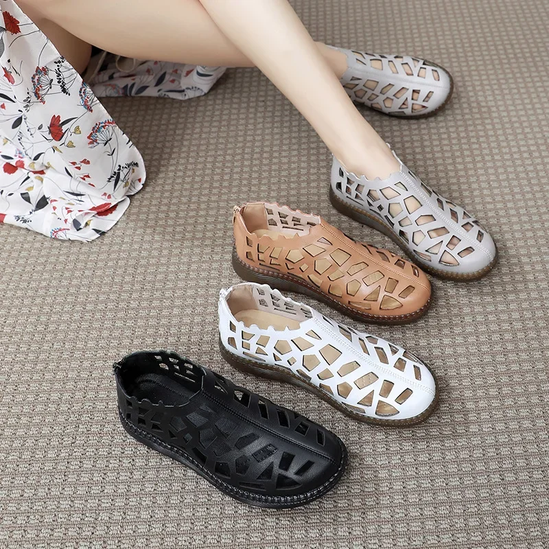 New Summer Round Toe Hollow Hole Shoes Woman Sandals Casual Sneaker Flat Soft Sole Comfortable Sandals Large Size Shoes