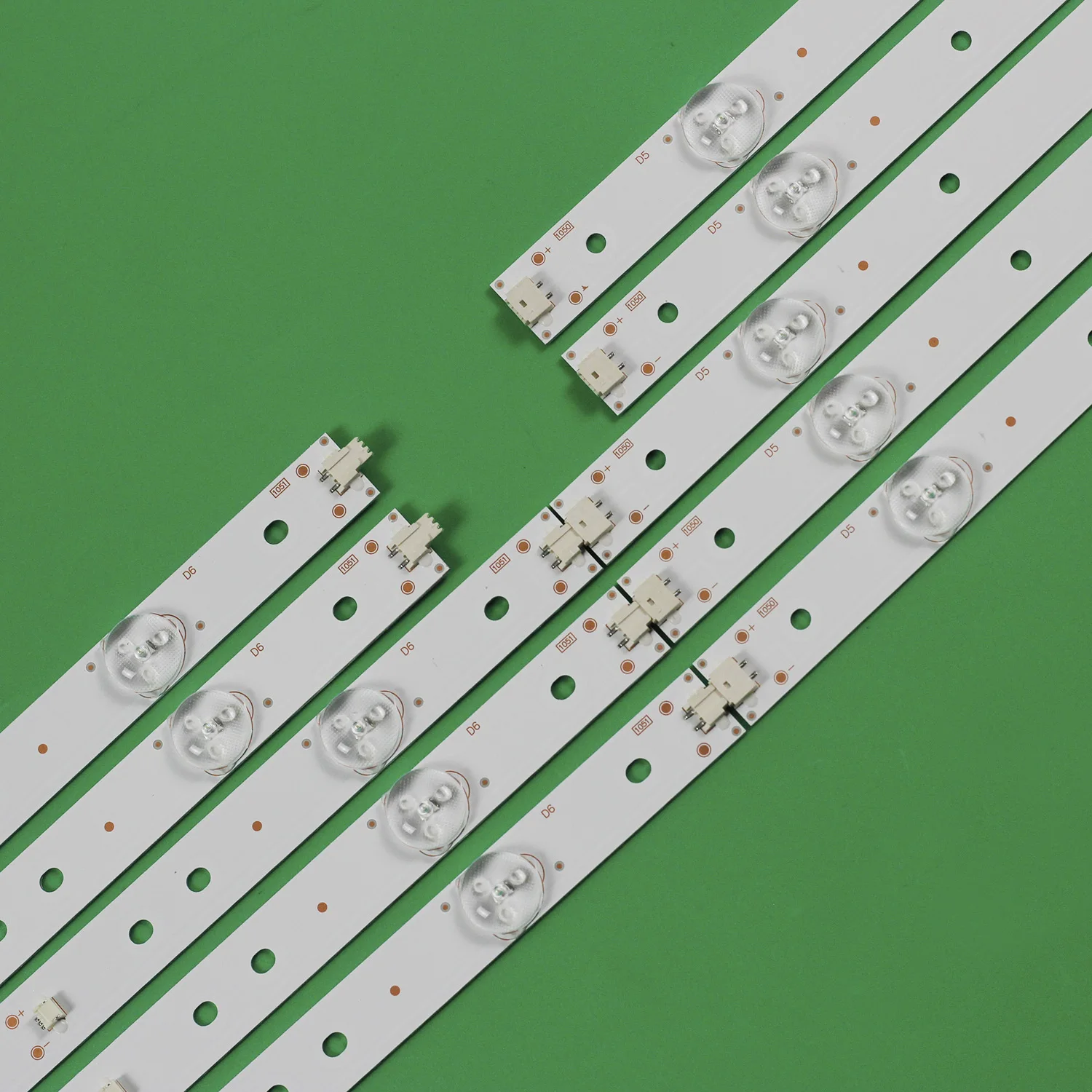 LED Backlight Strip 10 LAMP For ZX55ZC332M10A0A4 ZX55ZC332M10A0V2-K600 JL.D550A1330-114ES-M TVB55R4PR004 K55EMC3030T0510R64K image 3