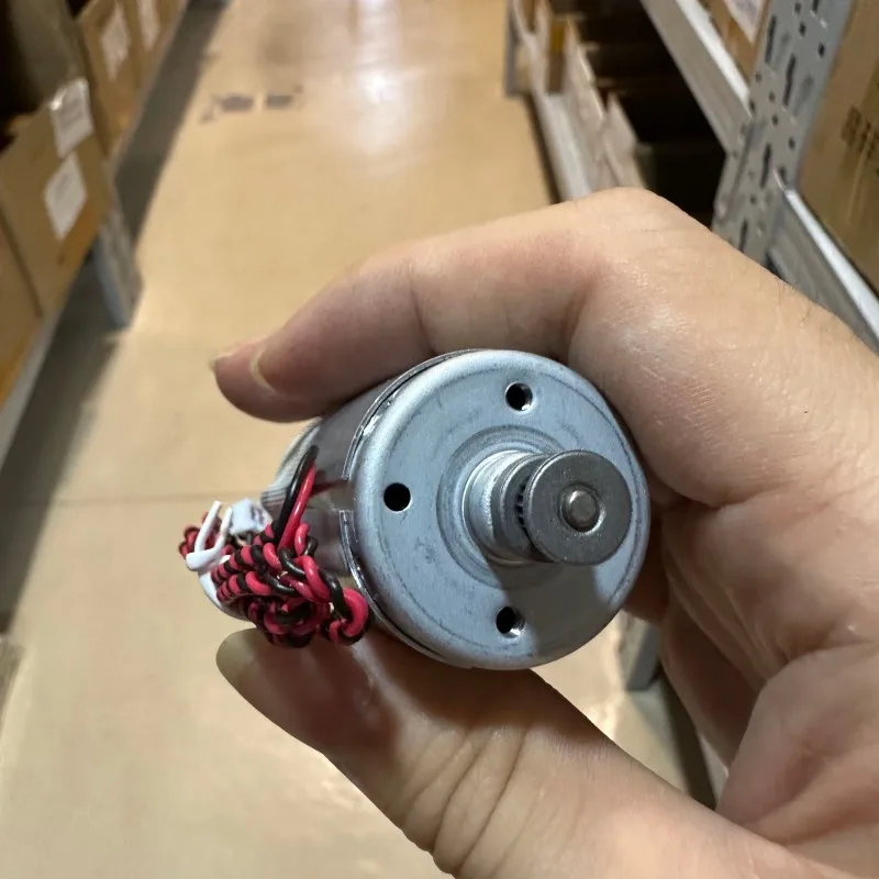 1pcs CR Motor Carriage Motor For Epson R330 R280 R285 R290 RX595 RX610 R690 RX690 TX650 T50 T59 T60 P50 A50 P60 L800 L801 L805