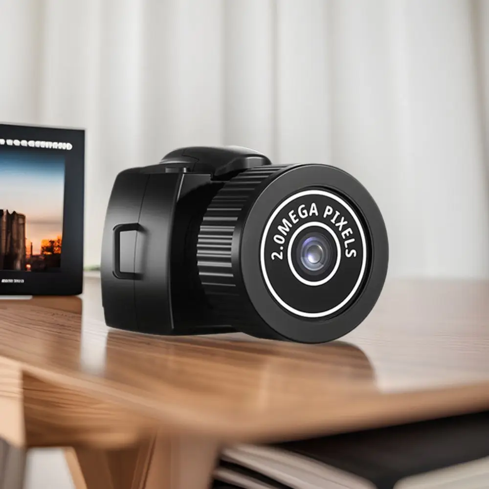 Kamera Sekretna Bezpieczeństwa Rejestrator Audio Mała Mini Kamera Wideo DVR Mini Kamera dla Dzieci Czarna HD Y2000 Mini Kamkorder Podróżny