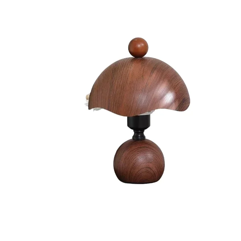 

Medieval wabi-sabi wind table lamp retro bedroom high-end bedside lamp walnut decorative eggshell American night light