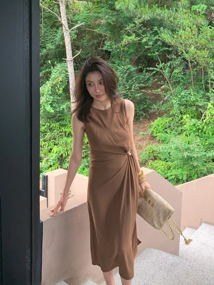 

Платье женское повседневное Dragon Xier Design Sensation Svel с плиссировкой, утягивающим поясом и узлом, коричневое, модель J372