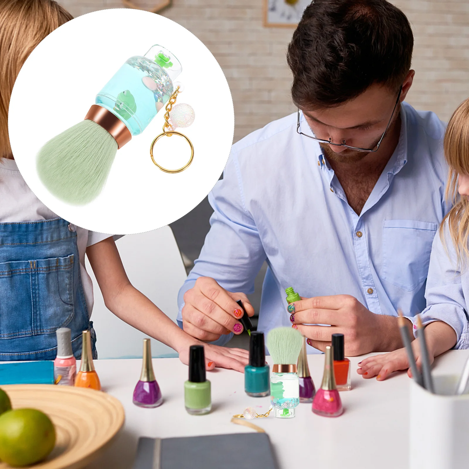 

Stylish Gas Bottle Shaped Blush Brush Soft Comfortable Bristles Multiuse Makeup Tool for Travel Daily Routine Essential