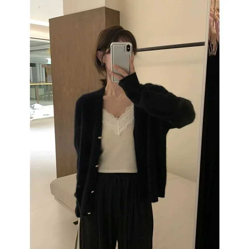 European station gold buckle 100%cashmere knit cardigan female autumn and winter pure color V-neck style all match coat