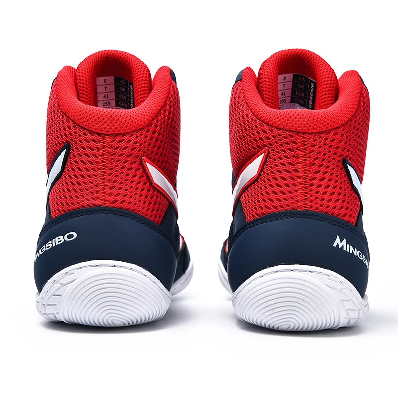 Sapatos de boxe respiráveis profissionais para homens e mulheres, sapatos antiderrapantes, calçados esportivos leves, novos