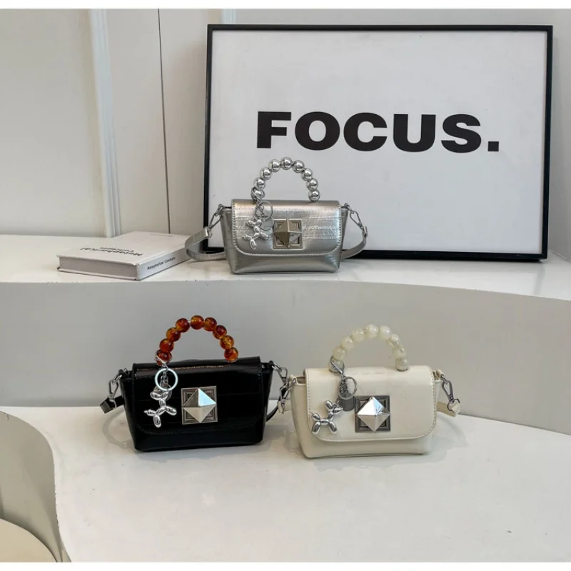 

2026 New Fashionable Bead Lock Handbag Silver, White, Black, Three color High end Versatile Shoulder Bag Crossbody Bag