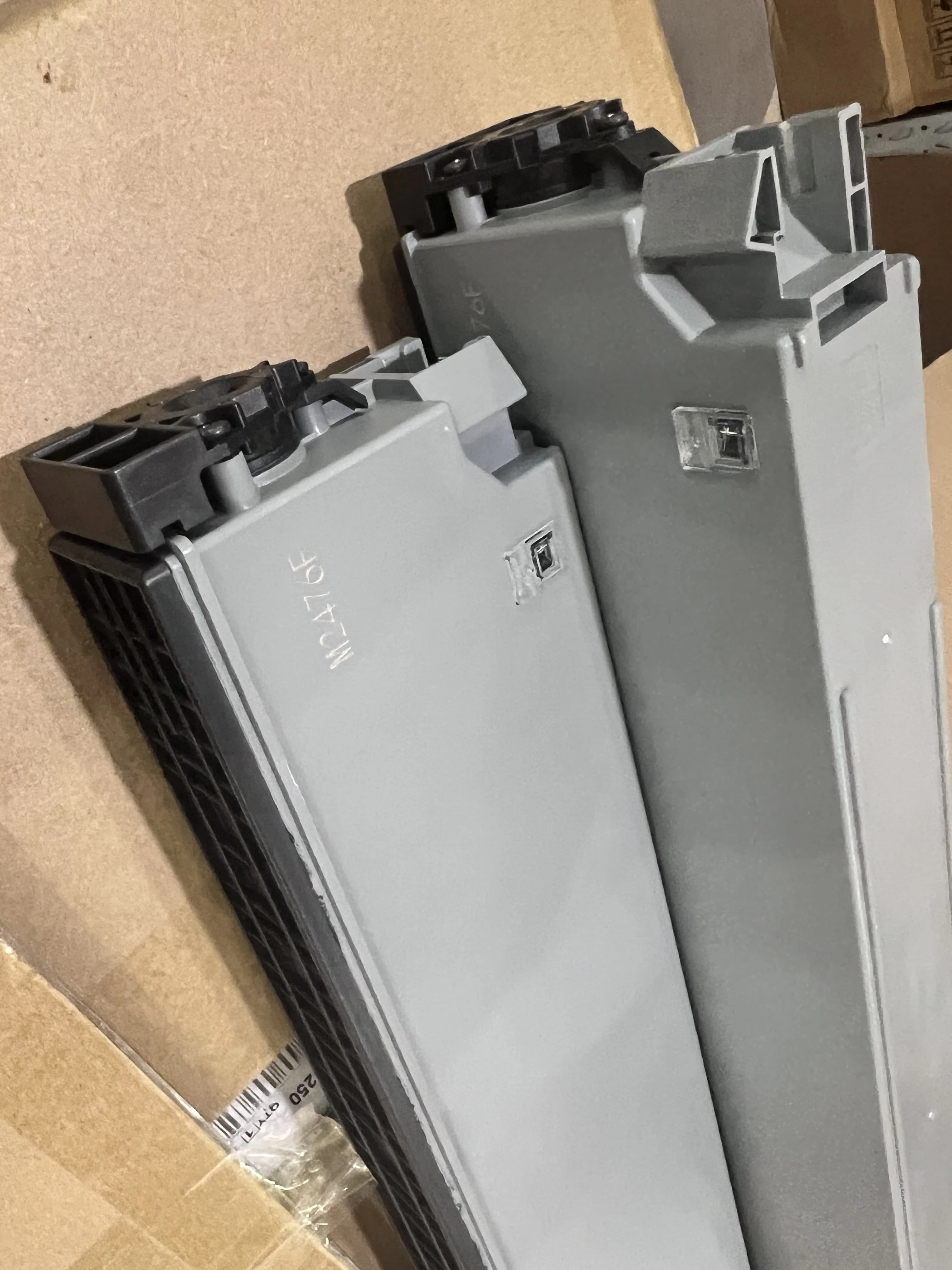 

T671300 T6713 Maintenance Tank Box Waste Tank For Epson WF-M21000 WF-C20600 WF-C20750 WF-C21000 WF-M20590 WF-C17590 WF-C20590