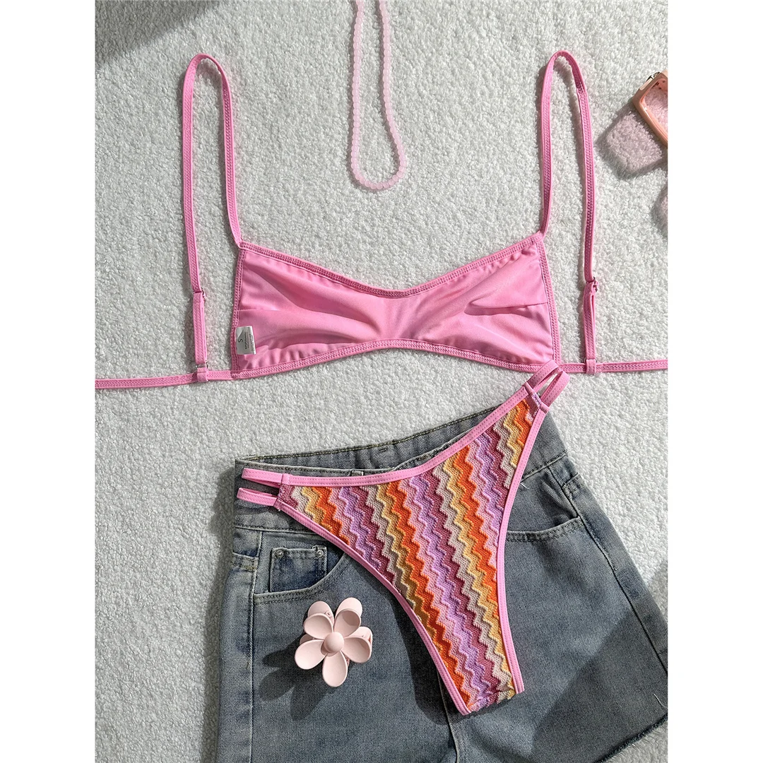2026 Gestreifter High-Leg-Cut Brasilianischer Bikini Damen-Badeanzug Zweiteiliger Bikini-Set Badebekleidung Badeanzug V8216 – Detail 3