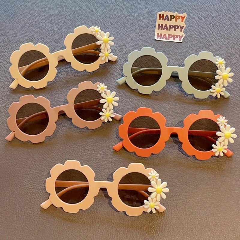 2023 New Children Colorful Vintage Flowers Daisy Sunglasses UV400 Girls Boys Fashion Protection Sunglasses Kids Sun Glasses