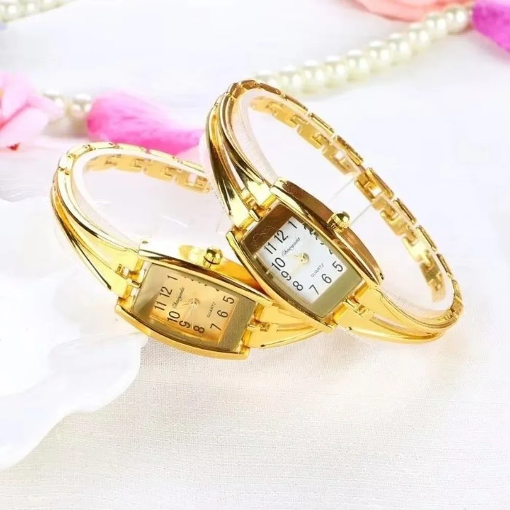 Trendy Retro Women's Wristwatch Elegant Golden/Silver Ladies Watches Luxury Look Bracelet Watch Gift for Women