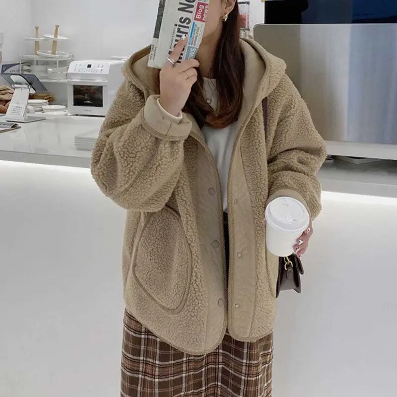 Lamb Wool Coat Women Parkas Thick Warm Coats Korean Solid Single Breasted Hooded Loose Tops Jacket Splice Regular Winter