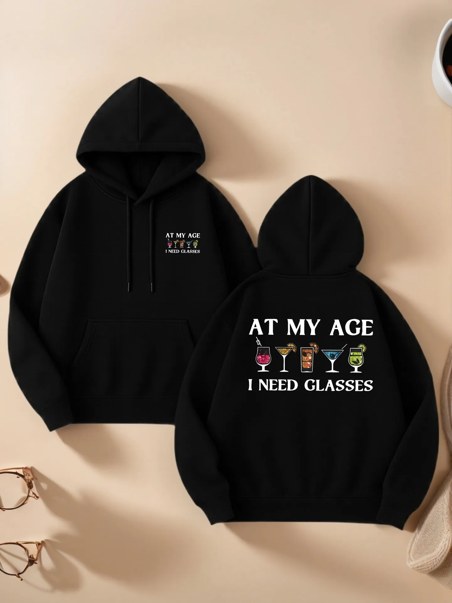 Grafik-Hoodie für Damen, „At My Age I Need“-Brillendruck, lässiges ästhetisches Design, weicher Stoff, lässige Alltagskleidung, für junge Männer
