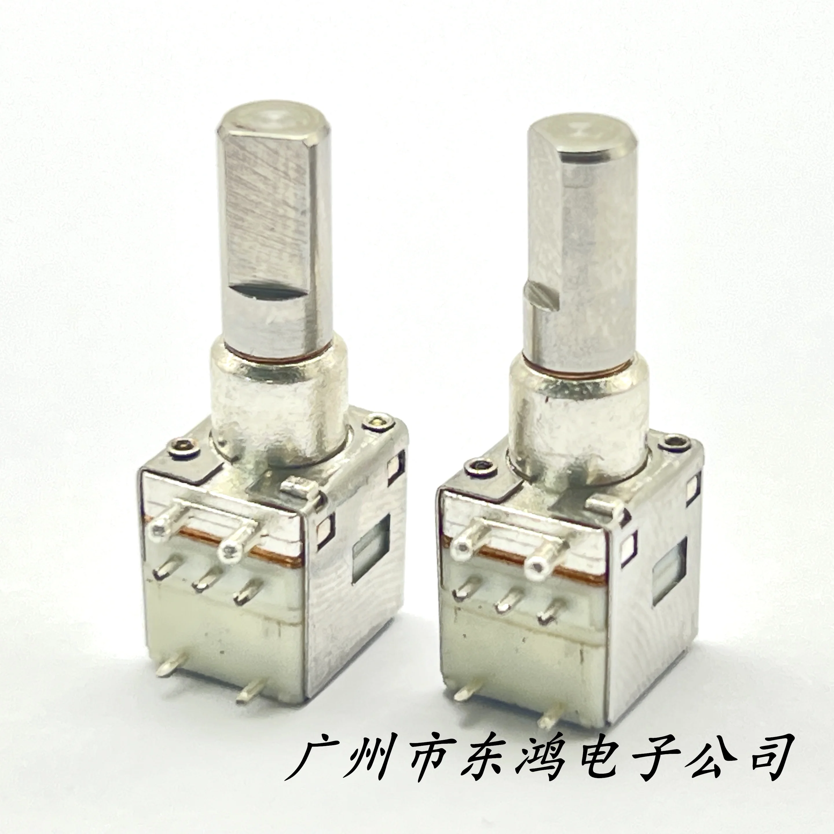 1pcs Taiwan H T RD8 series rotary potentiometer intercom dedicated 08668I P6620 with rotary switch B100K