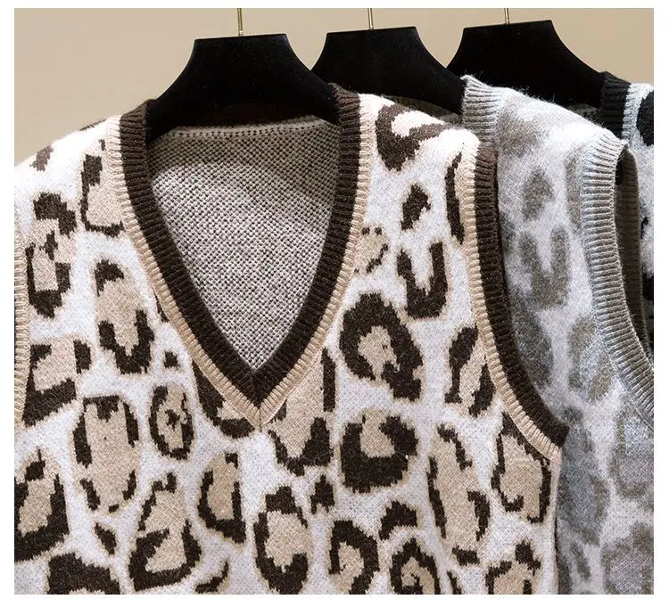 Brand New Leopard Print Vest for Exterior Wear V-neck Knitted Vest Korean Version Layered Pullover Sweater