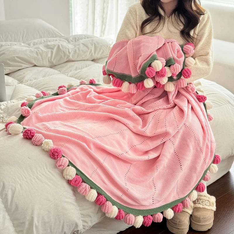 1 piece of pink mist gradient rose bouquet blanket, multi-functional cover blanket, suitable for all seasons, office nap blanket