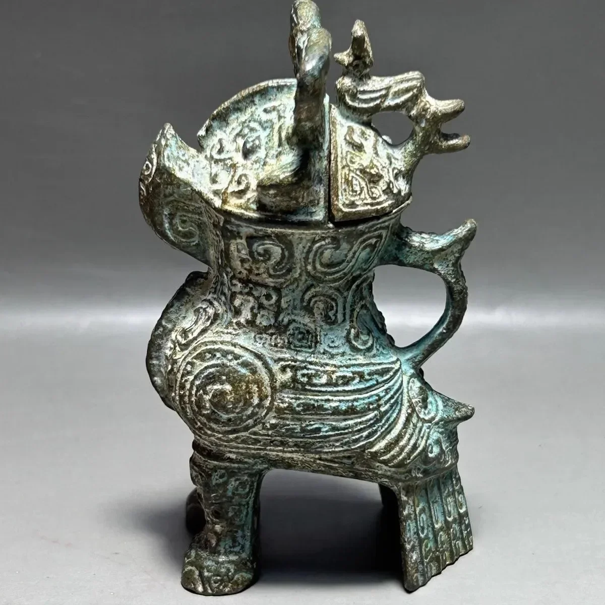 Archaistic Chinese Bronze Ware Beast Wine Vessel Crafts