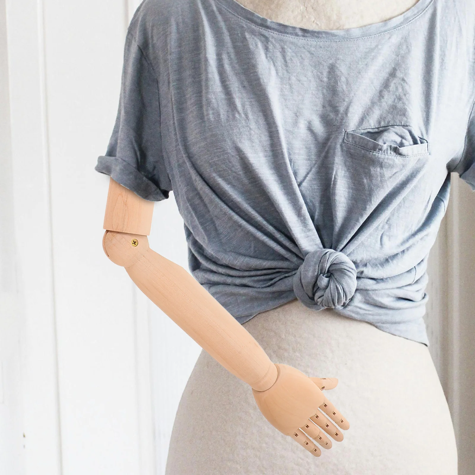 

Bendable Realistic Wooden Mannequin Arm Replacement Part Flexible Joints Articulated Hand for Display Photography