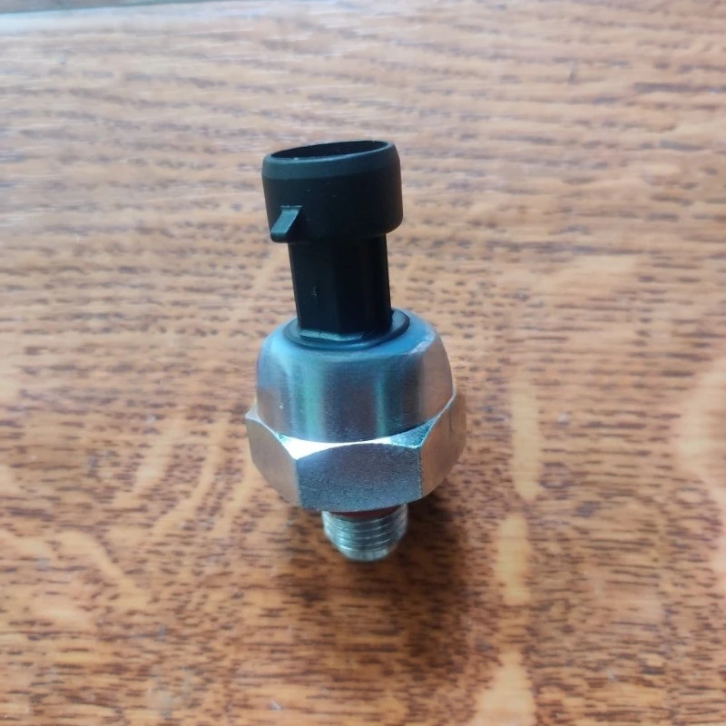 

Suitable for Automotive Engine Accessories 1807329C92-2198 F6TZ9F838A Oil Pressure Sensor