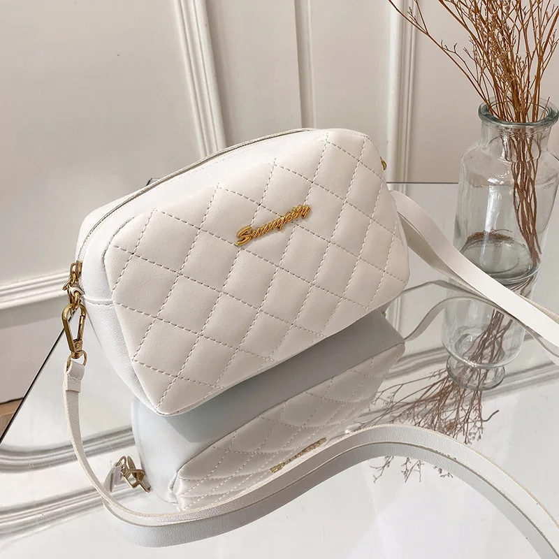 2023 Tassel mała torba listonoszka dla kobiet Trend Lingge haft aparat damska torba na ramię modny łańcuszek damskie torby typu Crossbody