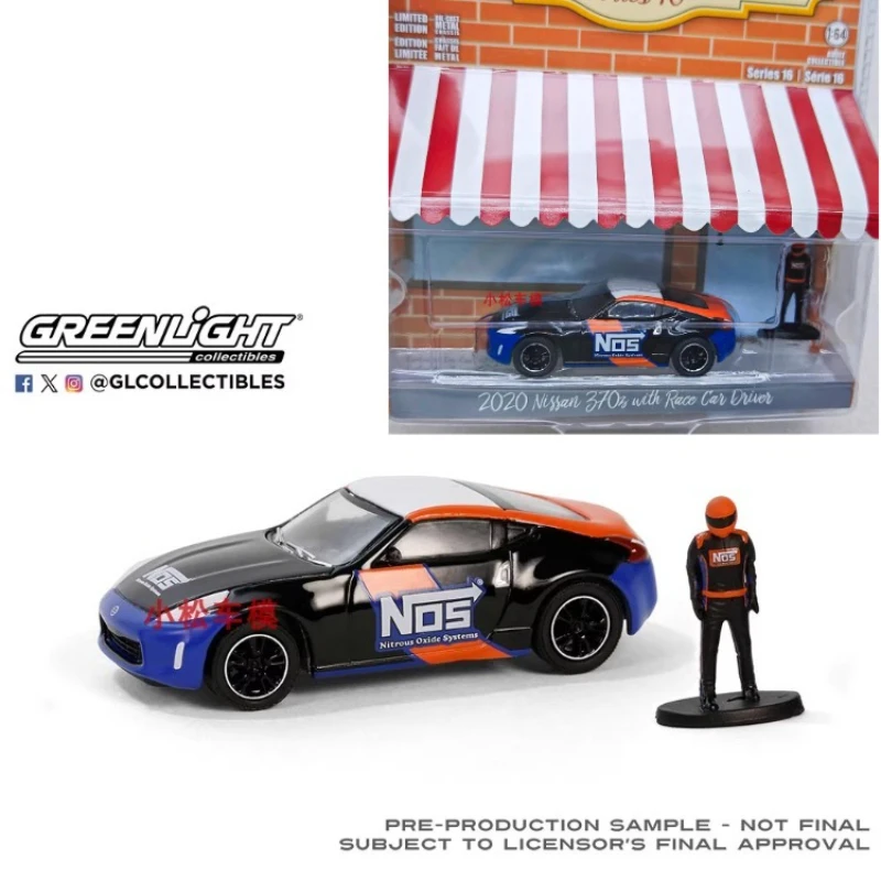 

Greenlight 1:64 Hobby Shop 16 - 2020 370z & Racing Models with Dolls Limited Edition Collectibles Wall Pendant Gifts