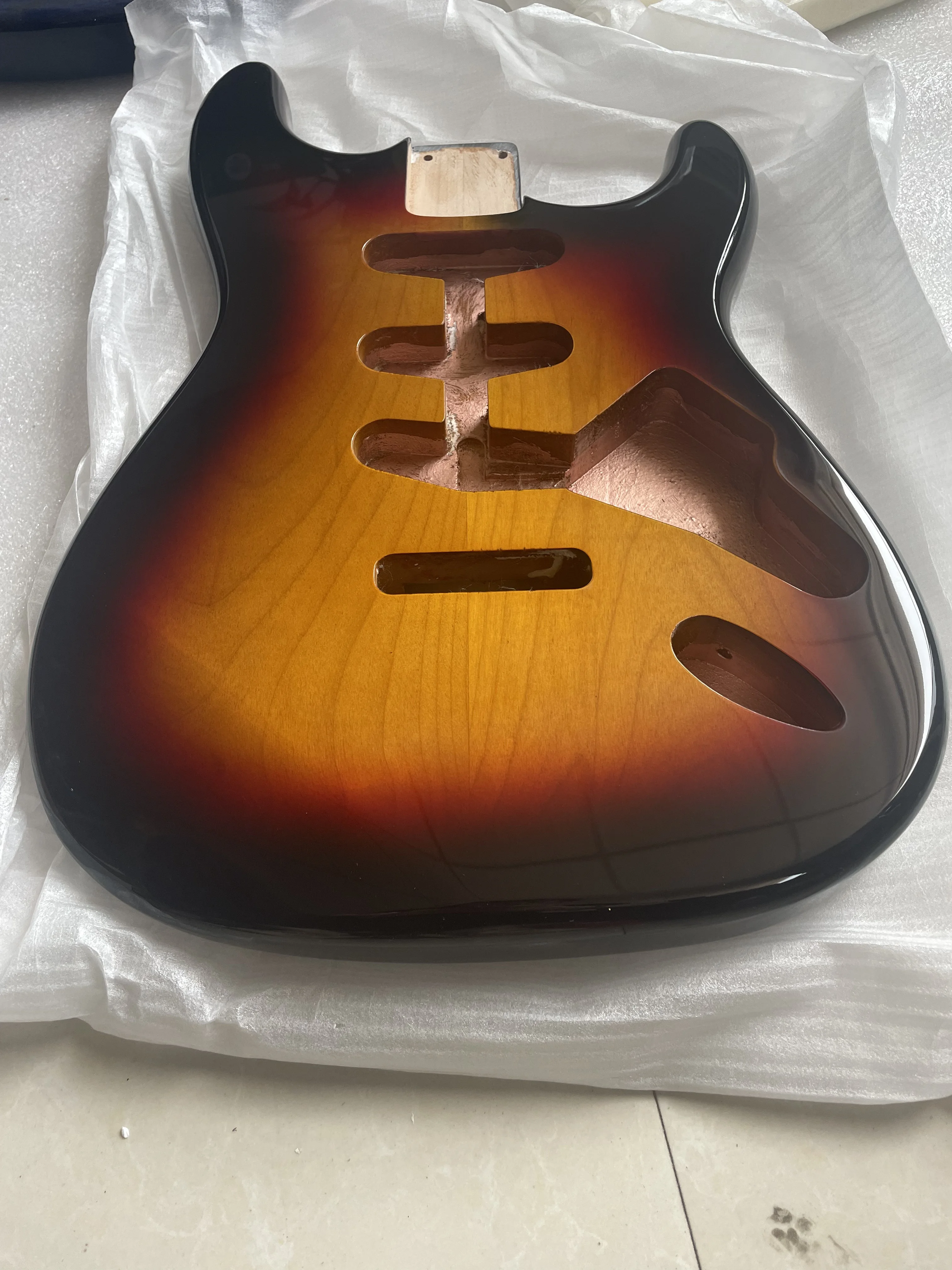 Alder Guitar Body Gloss Finished Sunset SSS Electric Guitar, DIY Replacement Part Accessory, 5.56cm Heel, High Quality