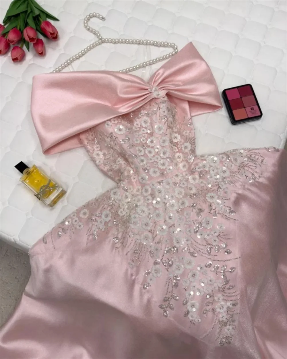 Cathy Customized Pink Off Shoulder Sequinned Appliques Prom Dresses A-Line Lace-Up vestidos de noiva Sleeveless Evening Dress image 4