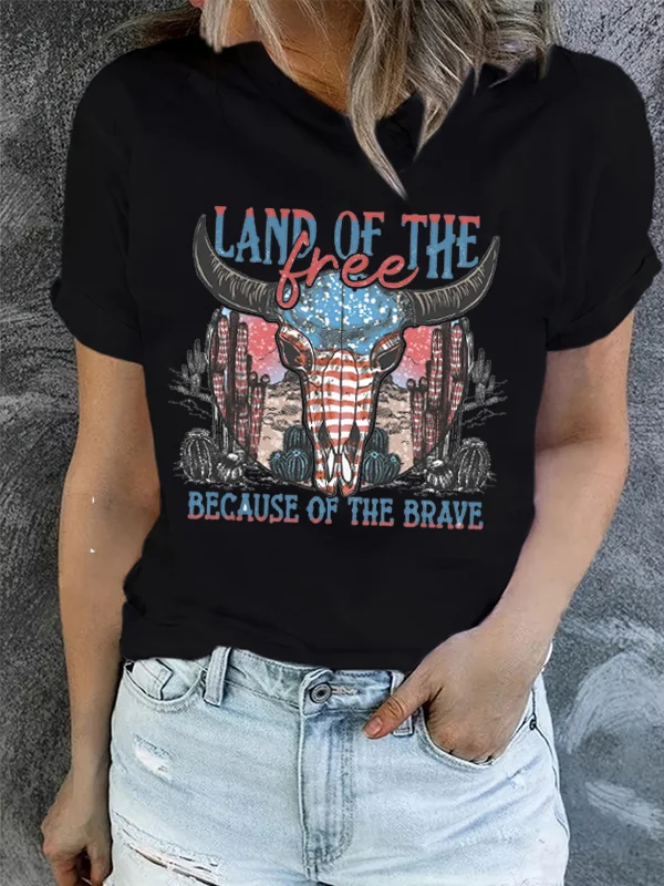 

Land of The Free Because of The Brave Slogan Women T-shirt Vintage Desert Cactus Cow Skull Ptint Female Shirt Cowboy Style Tee