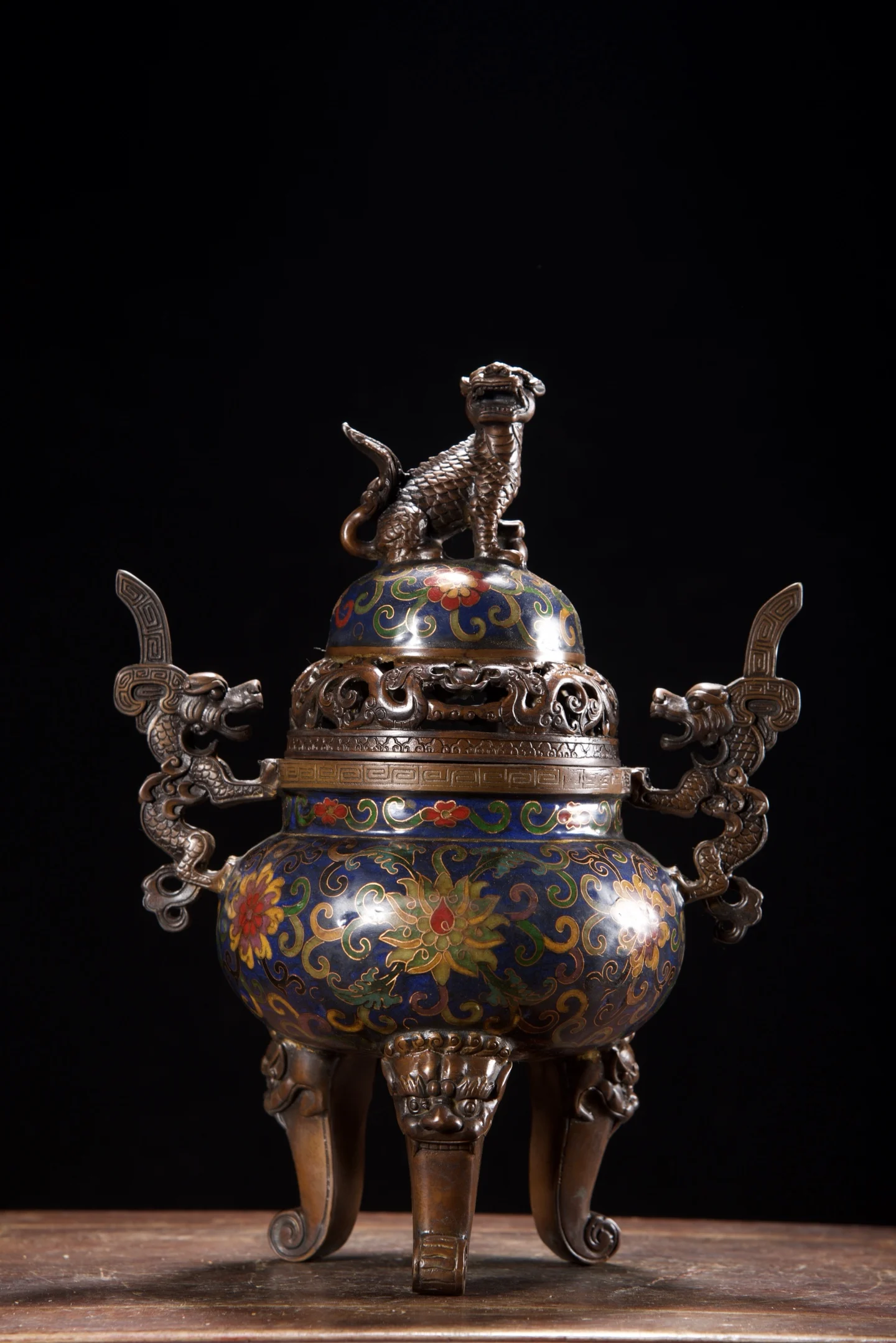 Old Bronze Cloisonne Enamel lotus pattern Beast Button Dragon Ear Aromatherapy Stove Three legged incense burner Study