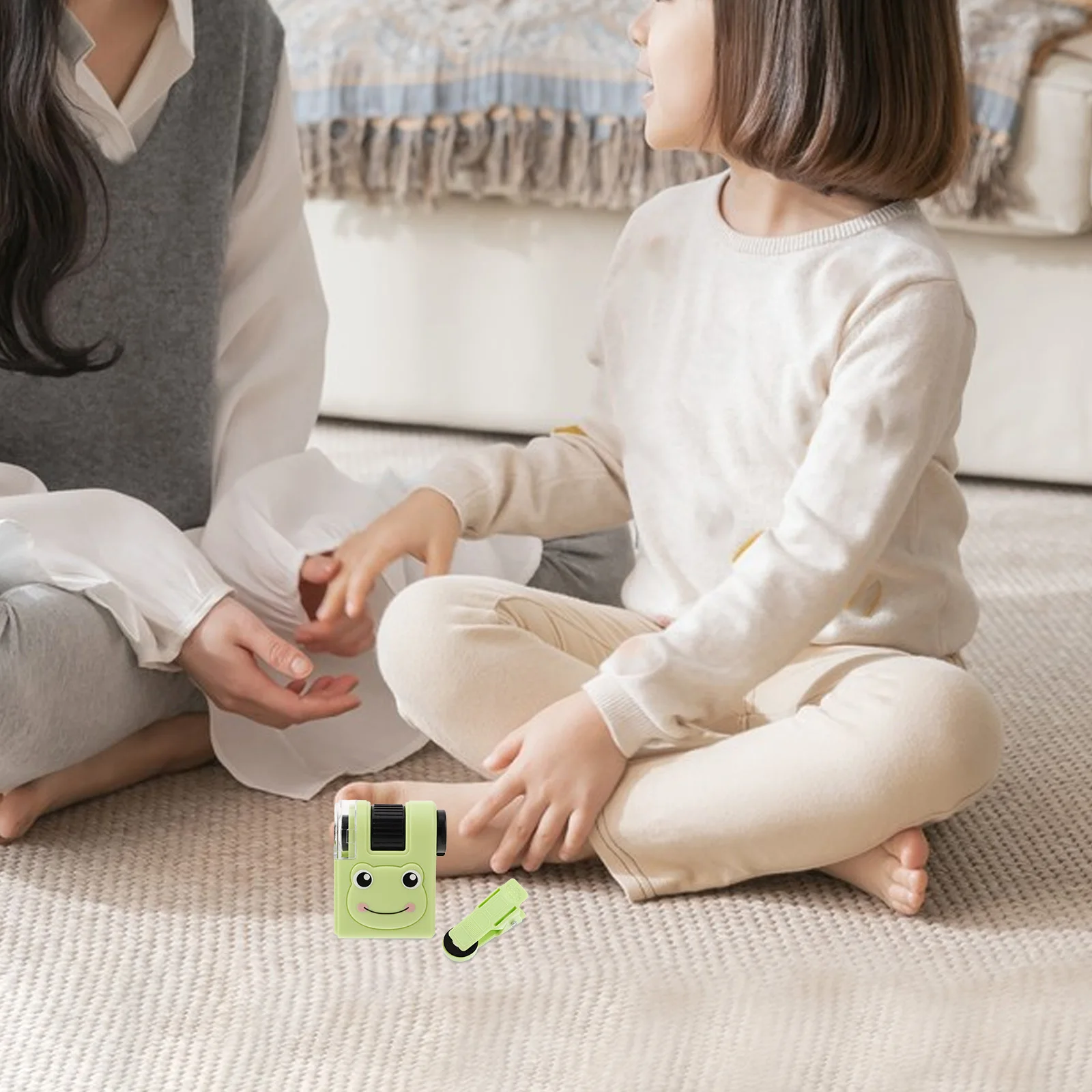 Mini Mikroskop dla Dzieci Przenośne Urządzenie Optyczne Monokularowe z Podświetlaną Soczewką do Szczegółowego Obserwacji Próbek - Nauka Stała się Zabawną