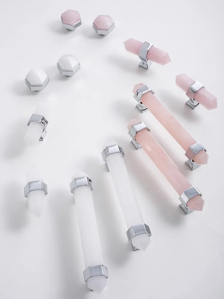Natural Crystal with Brass Furniture Handles Pink White Simple Wardrobe Dresser Pulls Light Luxury Kitchen Cabinet Handles 1 PC
