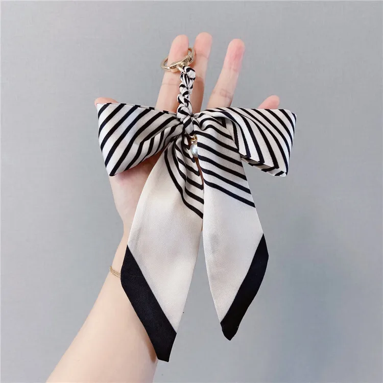 Fashion Weave Silk Scarf Keychains For Women Satin Ribbon Bowknot Pendant Keyring Charm Bag Car Key Holder Key Chains Accessory