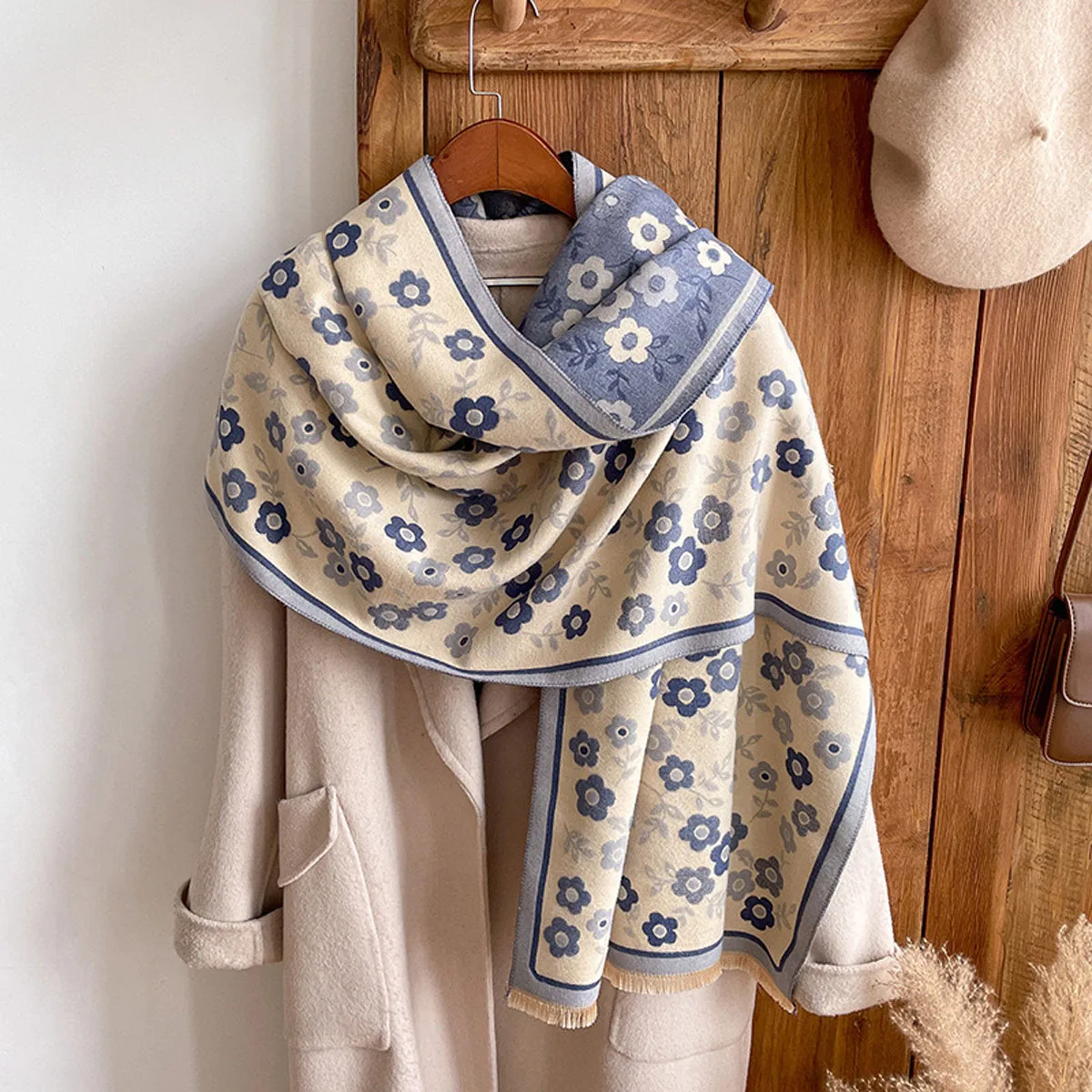

Winter Colorblock Small Flower Pattern Fashion Imitation Cashmere Scarf Women Elegant Long Scarf Wedding Bridesmaid Shawl Gifts