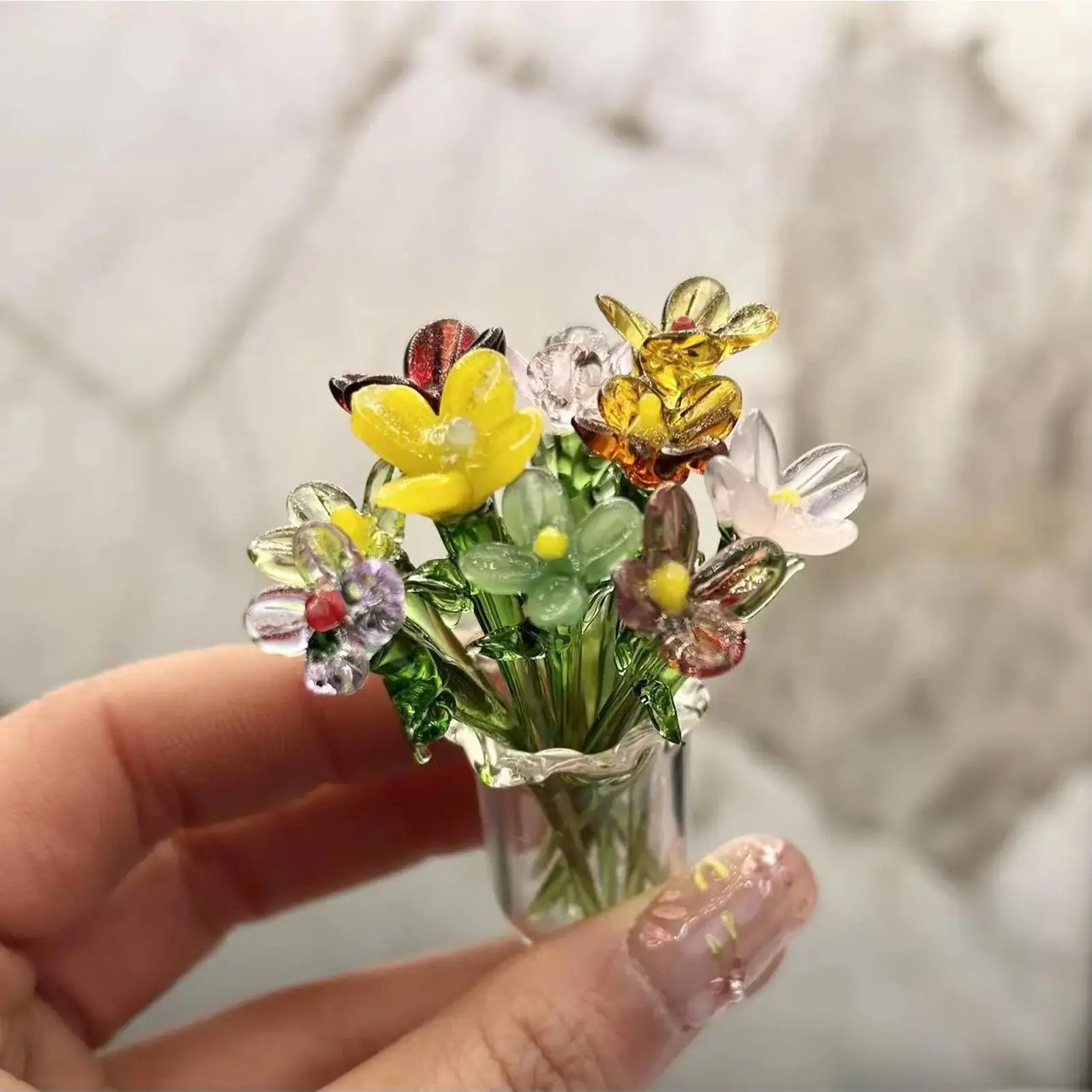 Winzige Glasblumen in Vase 11-teiliges Set Handgeblasene Kristall-Blumenornamente Niedliche Kleine Tischdekoration Muttertagsgeschenke