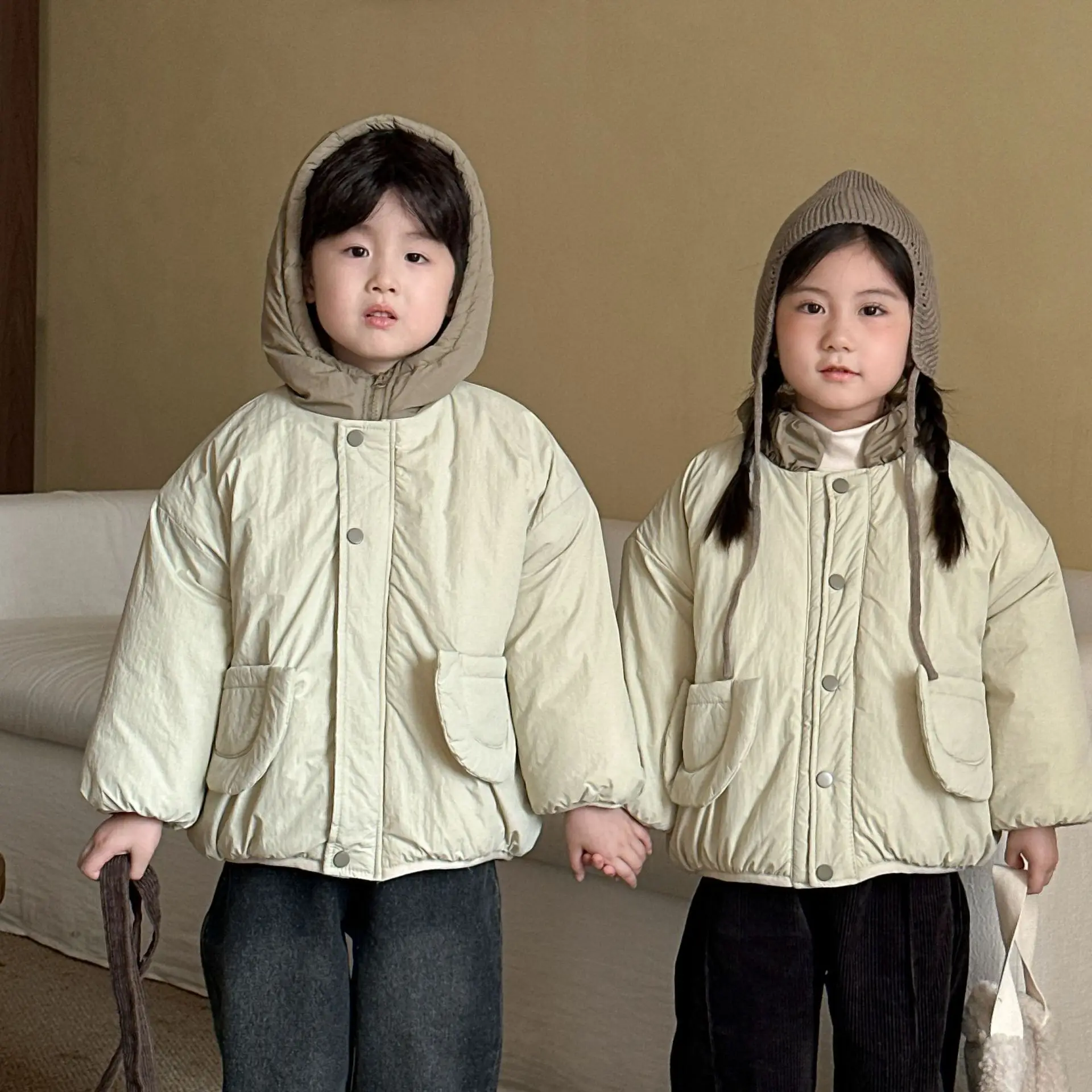 

2025 Winter New Children Long Sleeve Warm Coat Plus Velvet Thick Girls Cotton Padded Jacket Kids Boys Casual Hooded Jacket