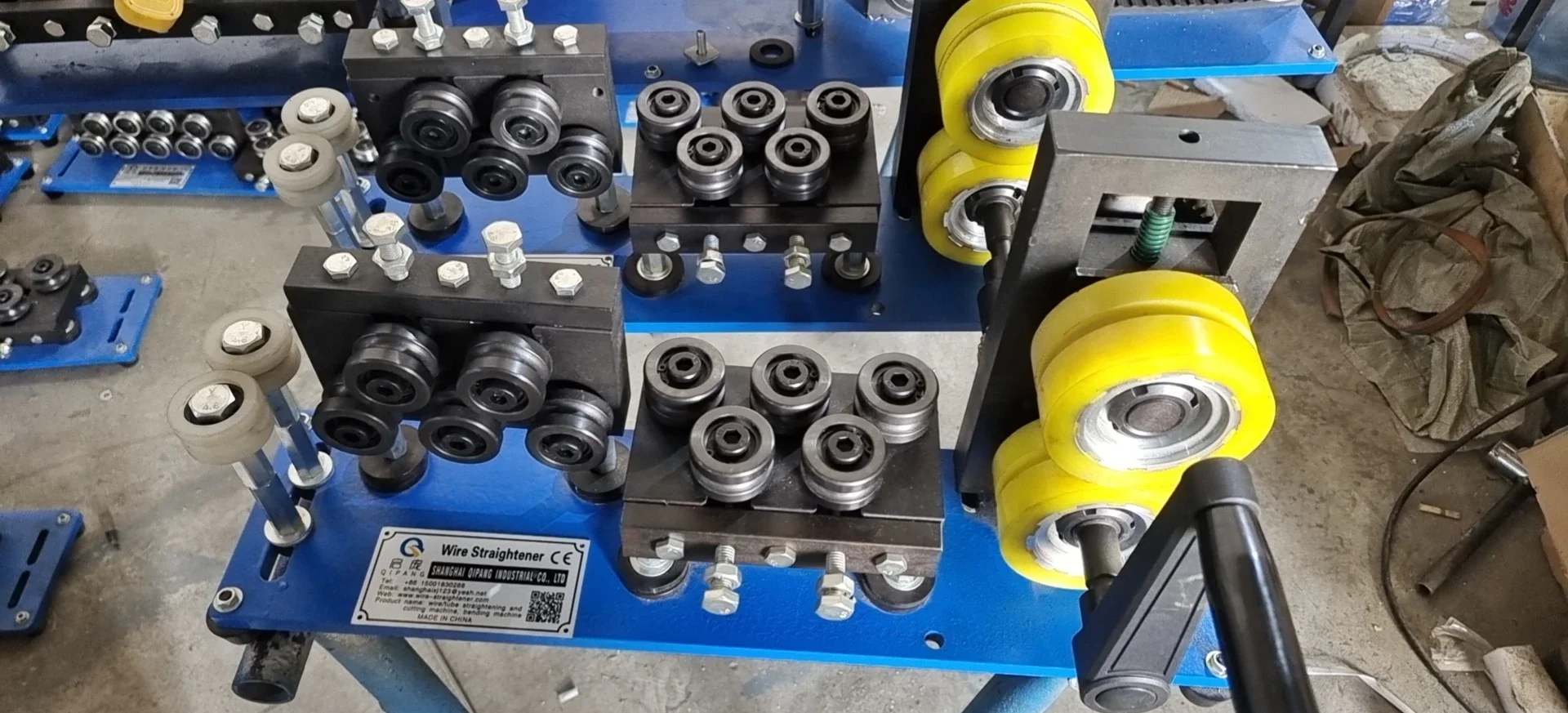 

0.5-0.8mm Wire Straight Machine Wire Straightener Tool Steel Tube Straightening Machine With Hand Crank