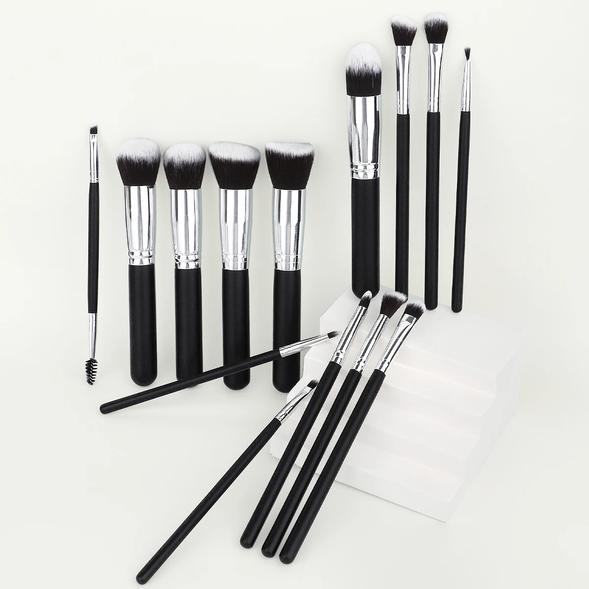 Juego de brochas de maquillaje de 25 piezas, diseño elegante, esponja suave, esponja de alta calidad, esencial para viajar.