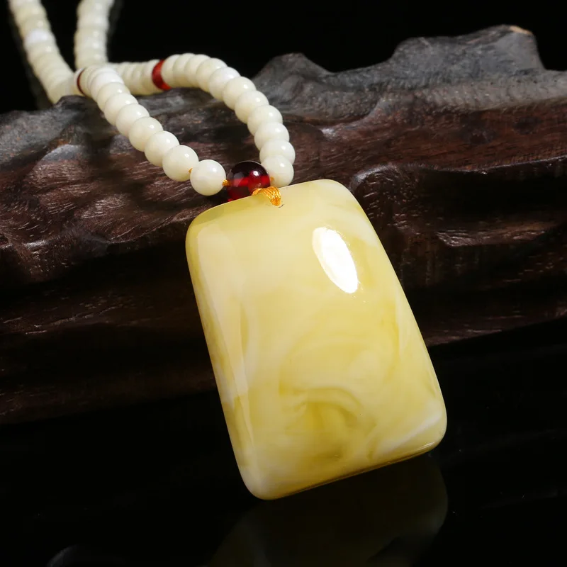 White Honey Wax Pendant for Men and Women, Chicken Oil Yellow Amber Long Style