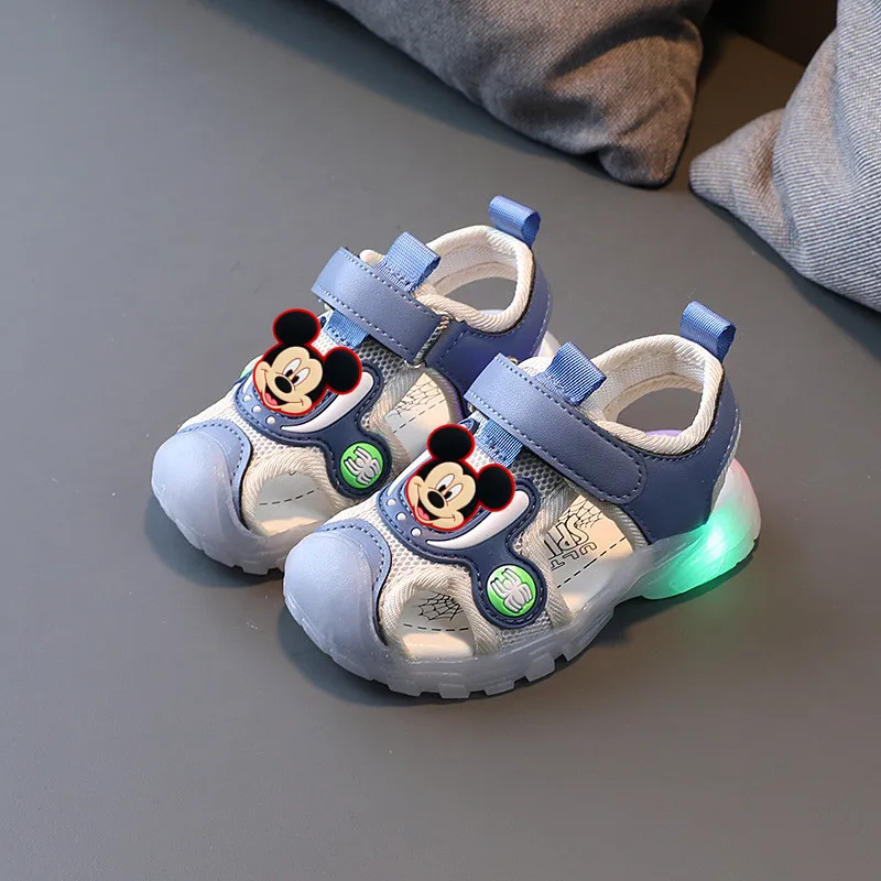

Disney Mickey Mouse Sports Sandals Boys Girls Spring Summer New Girls Soft Sole Lighted Beach Shoes Cartoon LED Toddler Shoes