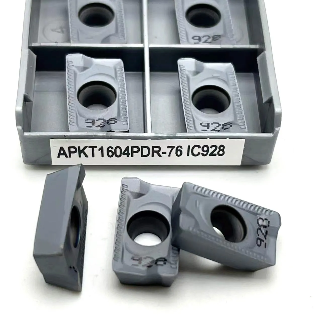 APKT1604 76 IC928 utensile per tornitura con inserto in metallo duro APKT 1604 utensile da taglio inserto per tornitura utensili per tornio CNC di alta qualità