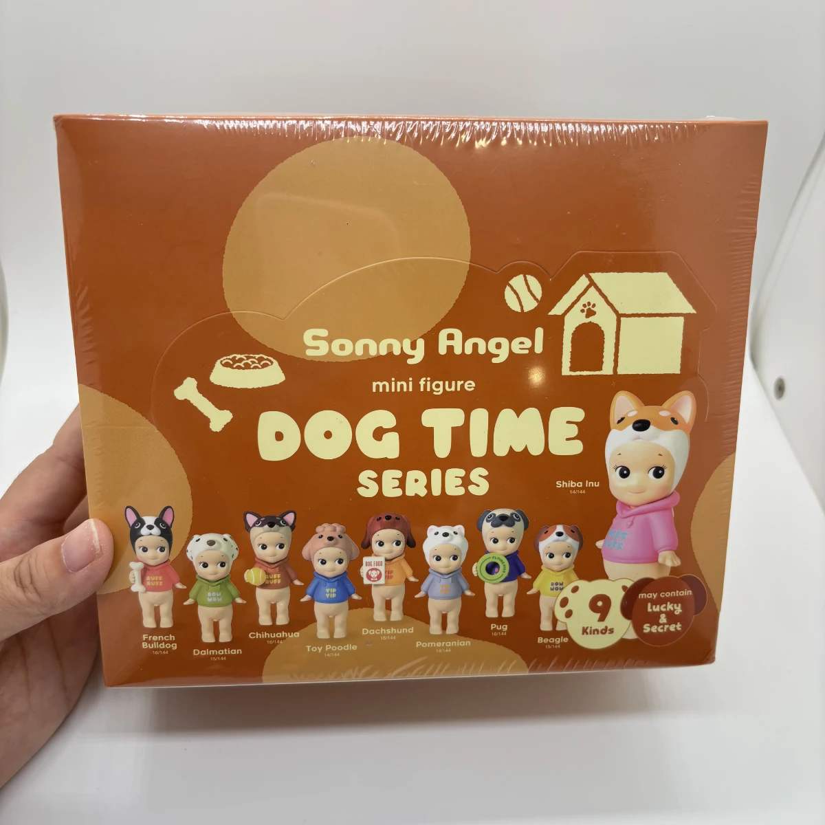 سوني أنجل شخصية صغيرة سلسلة وقت الكلب صندوق أعمى يوم جميل مع جرو محظوظ كلب صغير طويل الشعر دوبيرم بول جحر روبي SAS65938