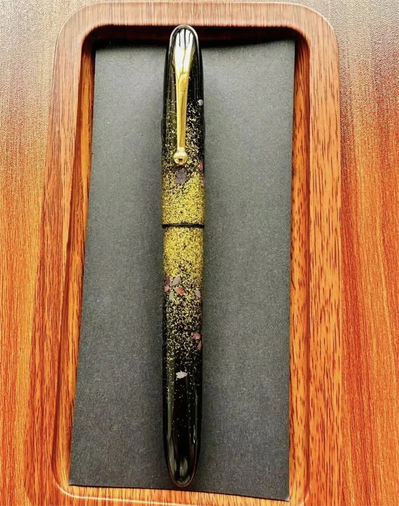 

Лаковая перьевая ручка Raden Carving с перламутровым корпусом для Platinum 3776/Pilot 912/74/743/Sailor 21K/Sailor 14K