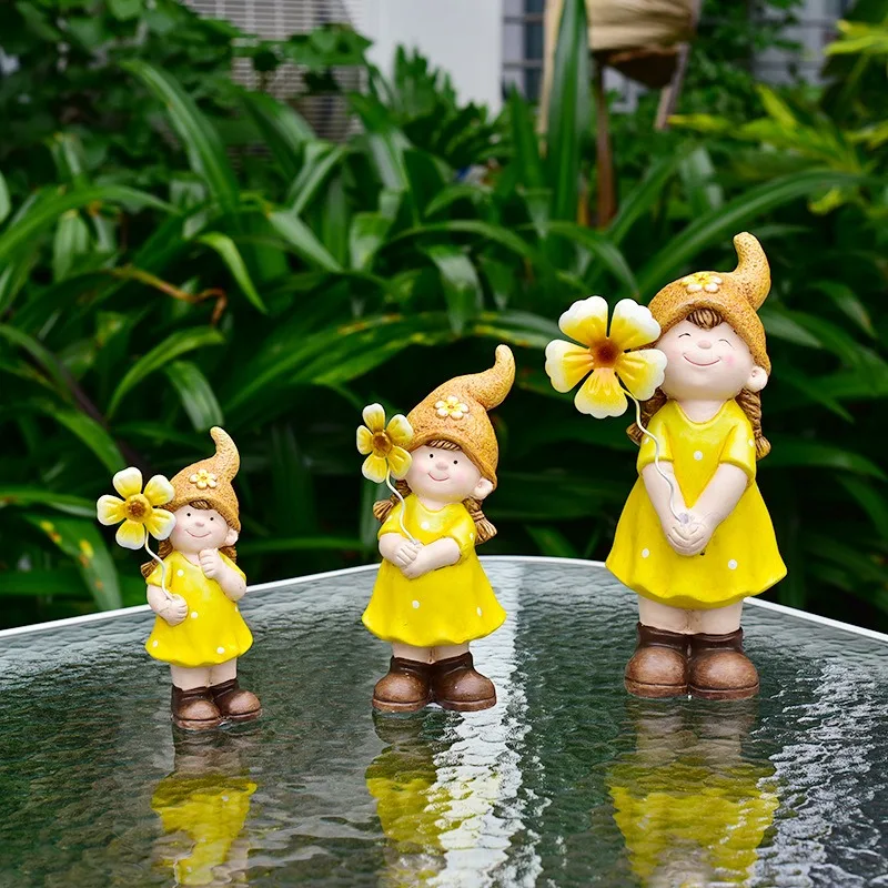 Enchanting Little Girl Figurine for Home Desk High Quality Decor Miniature Fairy Garden Landscape Living Room Garden Statue Art
